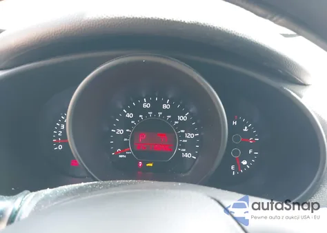 2016 Kia Soul z USA, uszkodzony, nr VIN KNDJN2A28G7367201